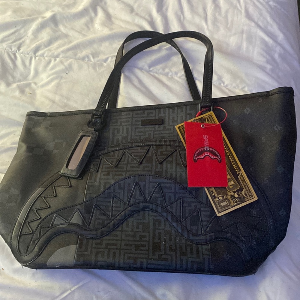 Spray Ground Limited Edition Purse